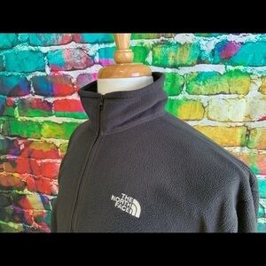 𝅺the North Face Turtle Neck Fleece L Quarter Zip